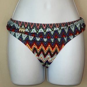 Scrunch back bikini bottom